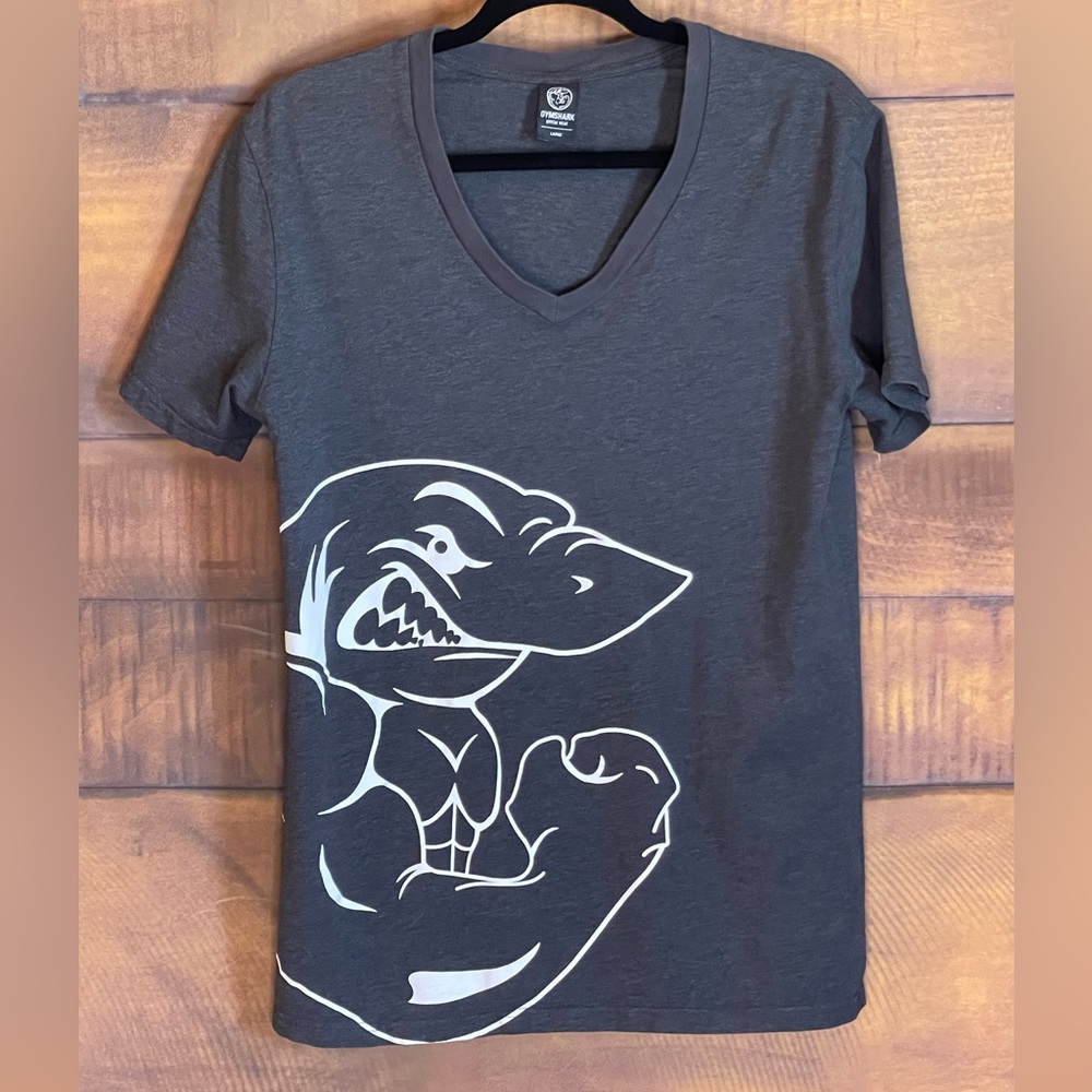 Gymshark Lecagy Graphic Shark